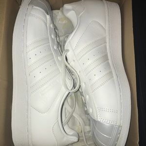 Women’s Superstar Glossy Toe adidas